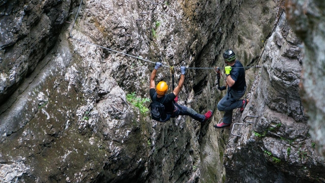  Narrow passage during the Via Ferrata 