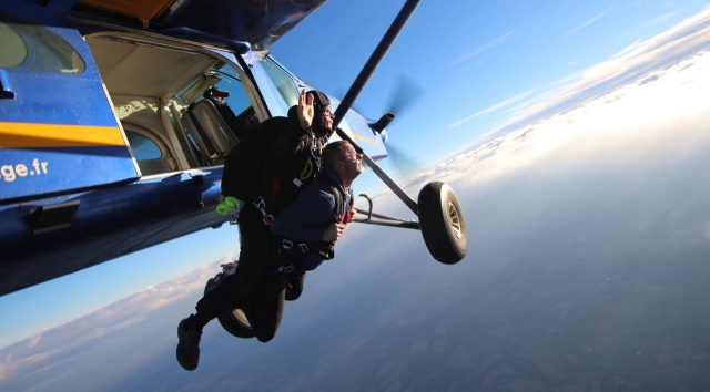  Jumping from the plane 