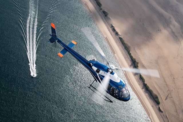 overflight of the Arcachon Basin in helicopter