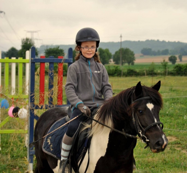  Erstes Pony-Erlebnis 