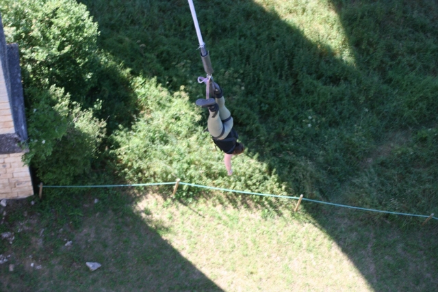  Bungee jumping in the heart of Yonne