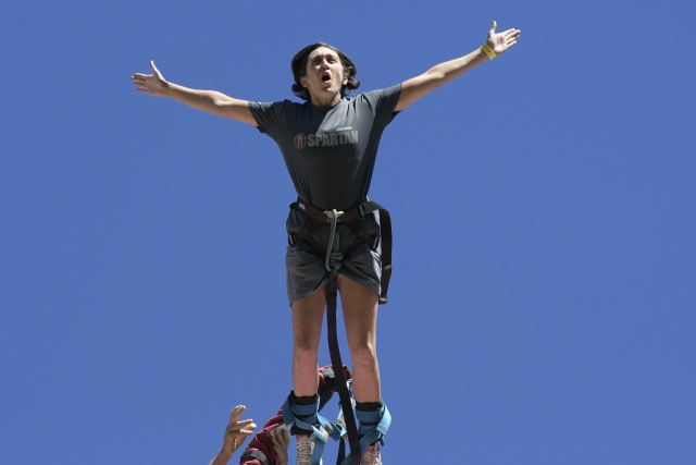  A adrenalina sobe para suas sensações fortes máximas de -999 em um cenário natural fascinante 