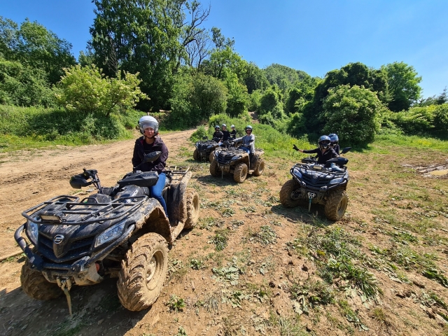  Our two-seater quads await you 