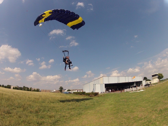  Return to the airfield 