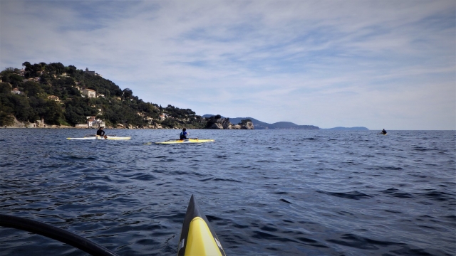 Excursión en kayak de mar por la costa del Var 