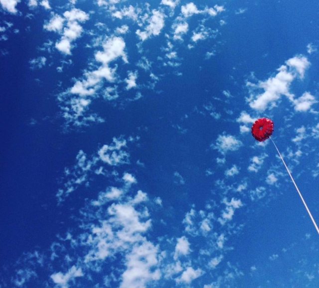  Parasailing in pieno volo nel cielo della Corsica 