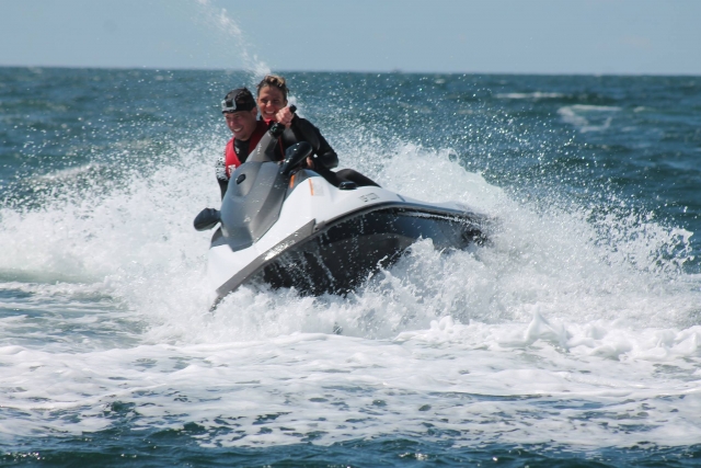  Panoramas Splendid Await You durante o jet ski -99-