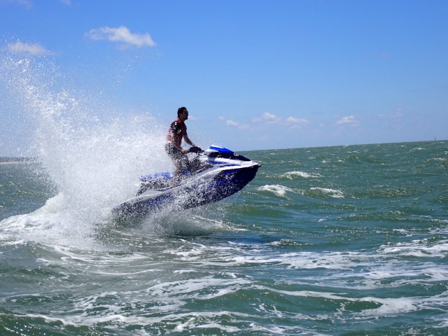 493Jet-ski biplace dans le sud-ouest de la France692383_1292315909562306_6984084077939028674_n