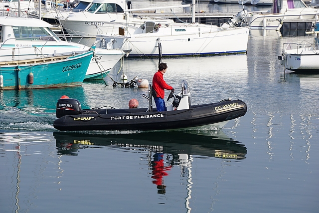  Hagamos un bonito paseo en barco por Córcega 