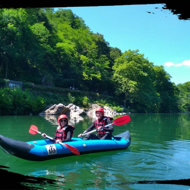  Cano-raft trip in the Basque country 