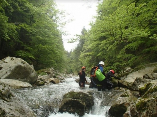 Wasserwanderung mit Freunden 