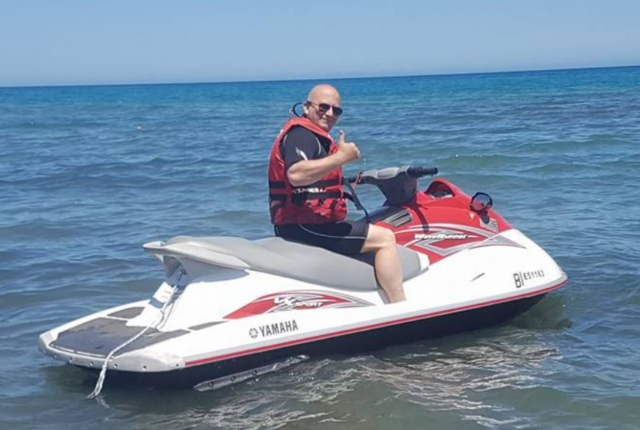  Jetskilehrer in Bastia 