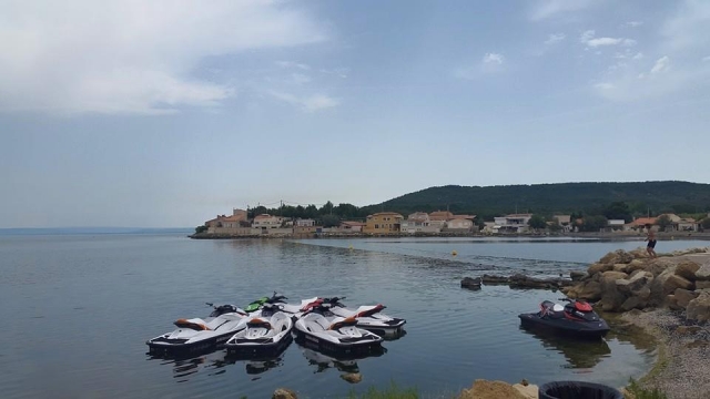  Außergewöhnliche Landschaften zum Bewundern während der Jetski-Fahrt 