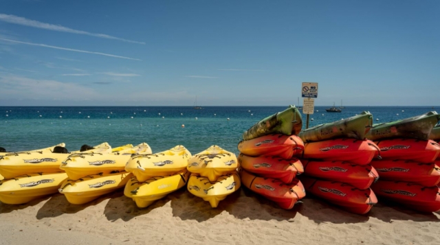Base nautique de Nice où vous trouverez le kayak de vos rêves