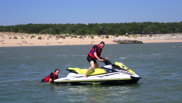 Jet-ski excursion in Gironde 
