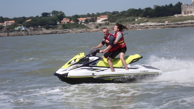  Excursion for two aboard our powerful jet-skis 
