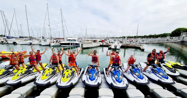  Our team professional instructors will guarantee you a unique experience 