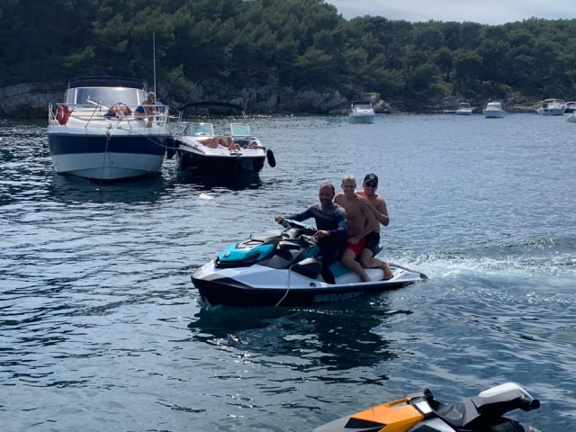 Jet ski avec permis obligatoire près de Cannes