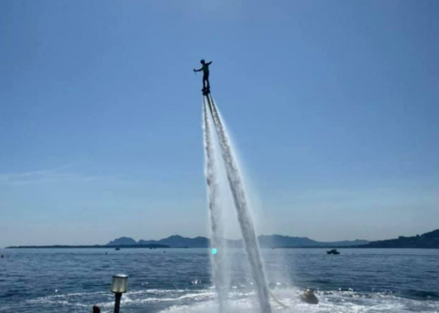  Alquiler de Flyboard en Golfe Juan
