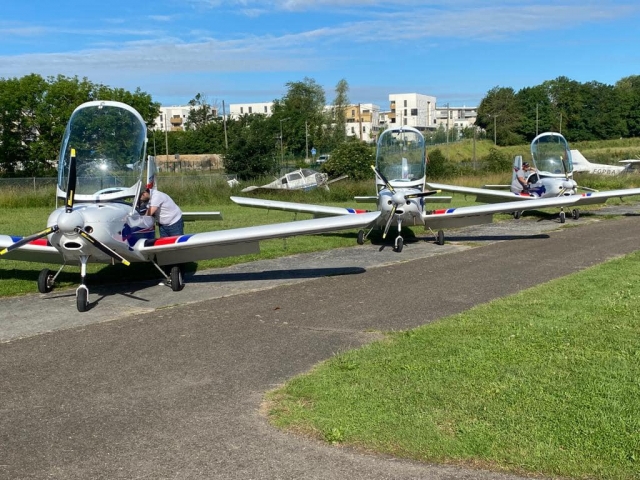  Venha e descubra o avião que você pilotará 