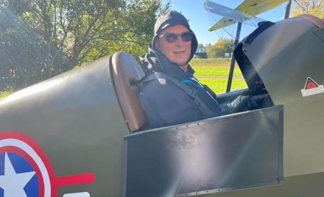  Monitor experiente e Ulm -999 Aeronaves Pilot-Aproveite um momento único no vôo Ulm 
