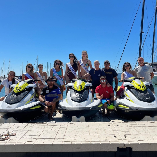  Bereit für die Jet-Ski-Fahrt 