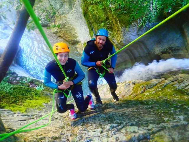  Abseilen in die Écouges-Schlucht 