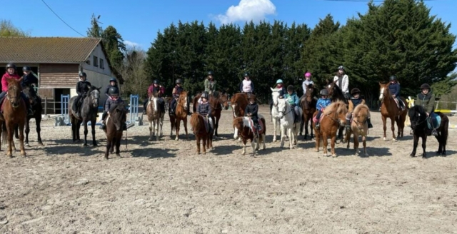  Horseback riding supervised by instructors