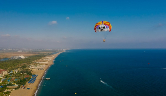 Parasailing session for two 