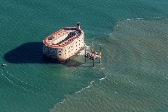  Flyover of Fort Boyard during your flight 