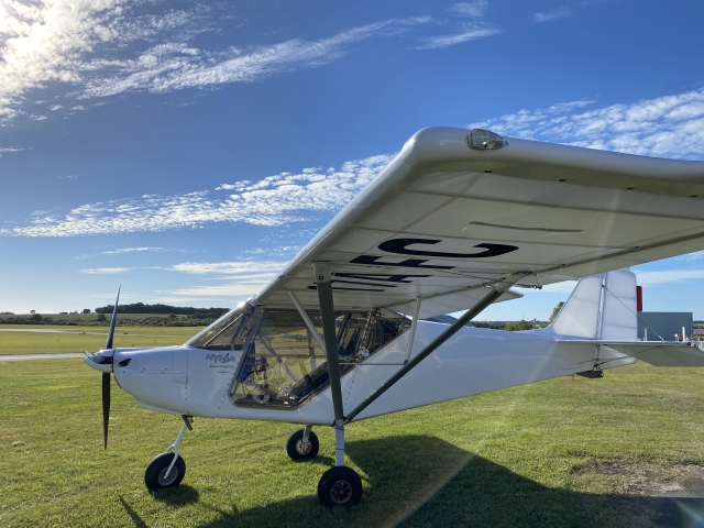  Mehrachsiger Erstflug in Rochefort 
