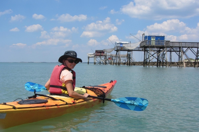  Go in a single-seater kayak for an independent excursion and calm 