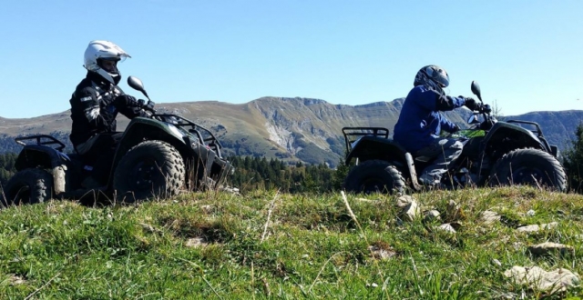 Partez à l'aventure dans le Jura et découvrez cette région montagneuse