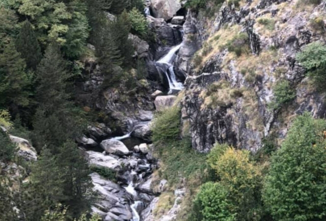 Breathtaking landscapes at the entrance to the Canyon 
