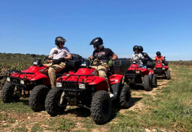  Embárcate en una aventura en quad por lugares inaccesibles en coche 