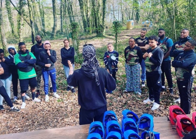  Briefing of the activity with a state-certified instructor 