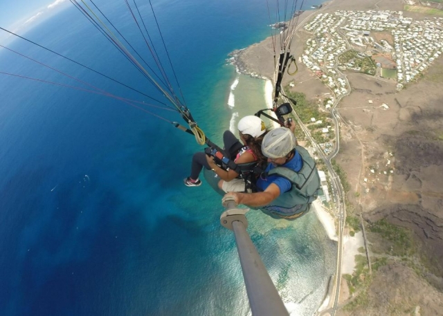  Exceptional panoramic view by paraglider 