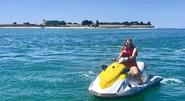  Ready to Start Jet Ski Ride 