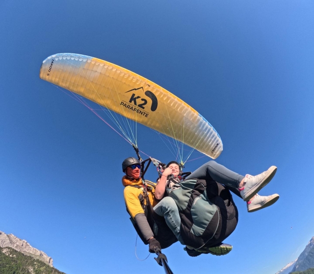  Scopri i paesaggi di Annecy grazie alla nostra sessione di parapendio 