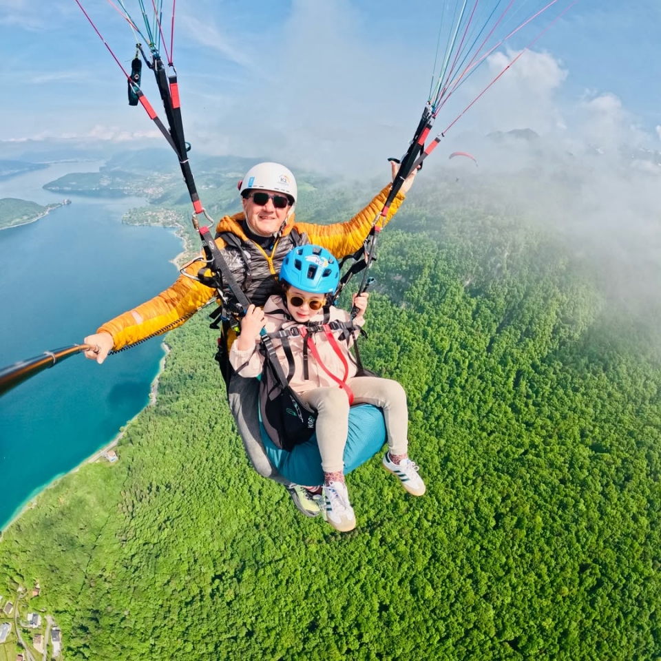 Primo volo in parapendio ad Annecy 