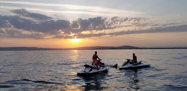 Jetski-Ausflug mit wunderschönem Blick auf den Sonnenuntergang 