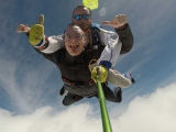 Tandem parachute jump photos+video in Aubenas