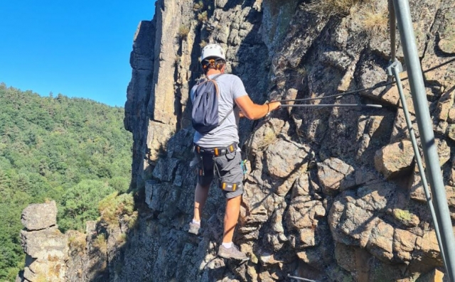 Learn the basics of via ferrata ferrata with us! 