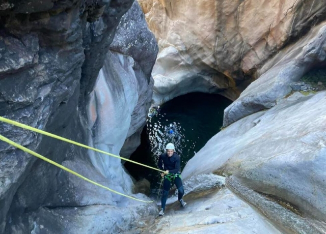  Calata durante un'escursione acquatica 