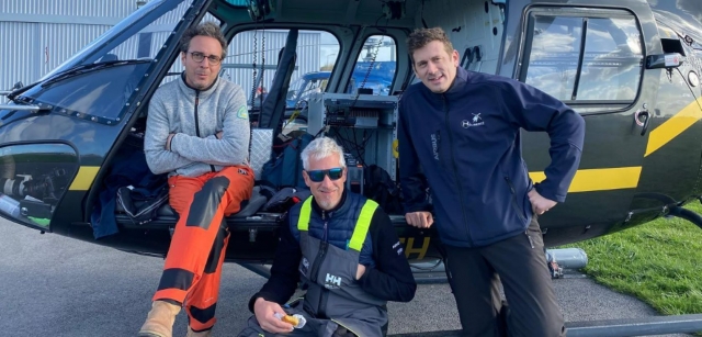  Nuestros pilotos de helicóptero certificados por el estado 