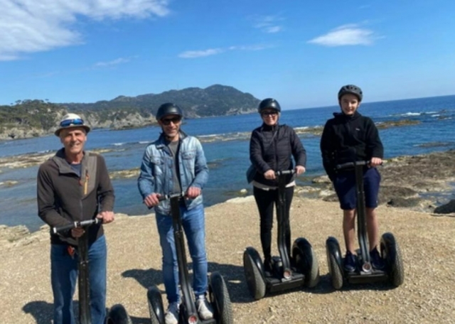 Excursion en segway avec un moniteur