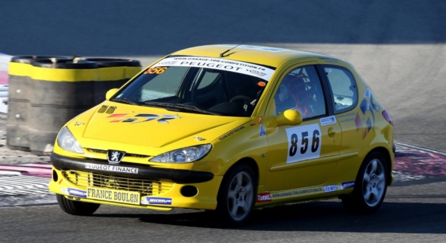  Peugeot 206 s para un curso de conducción sensacional 