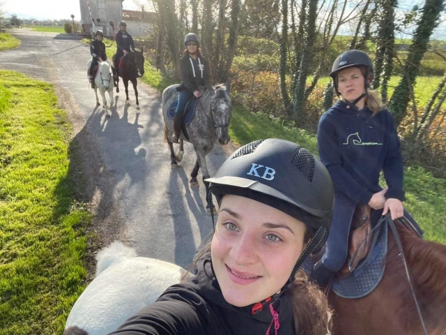  Grupo Ride Horse Ride 