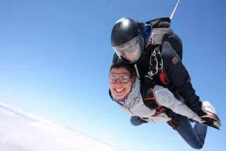 Salto de pára -quedas + foto ou vídeo péronne 4.000m