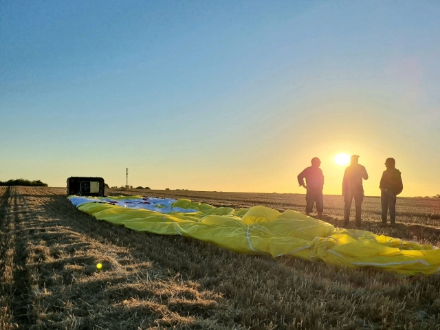  Landing at sunset 